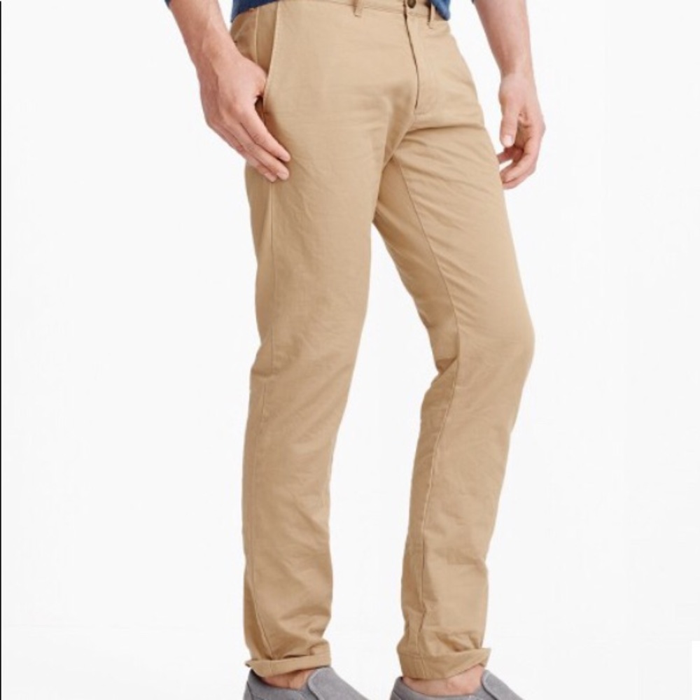 Slim fit khaki chinos